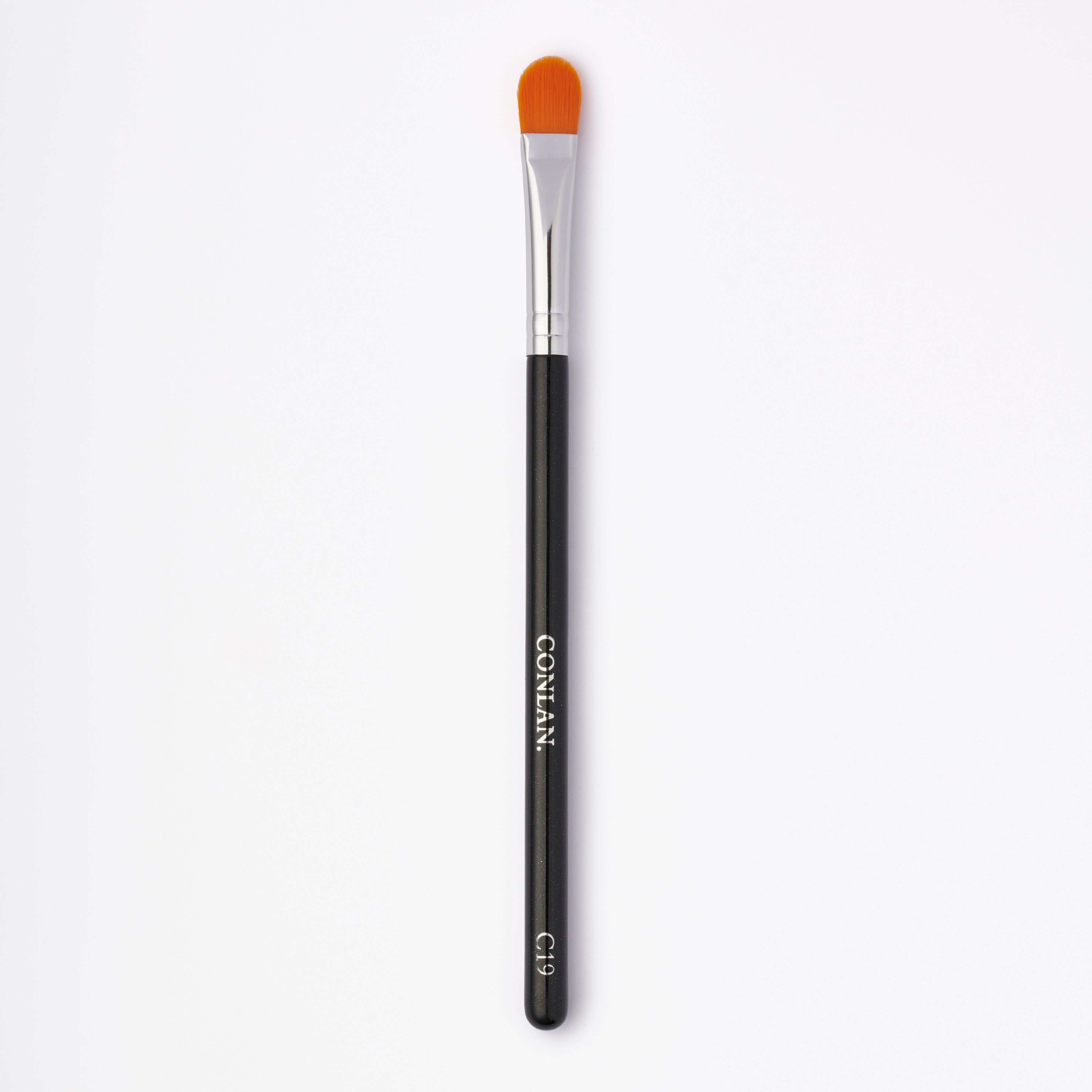 C19 Precision Flat Concealer Brush